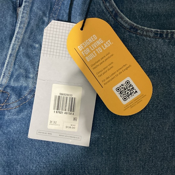 Brand new Levi 501 Strong 31W 32L - Picture 4 of 11